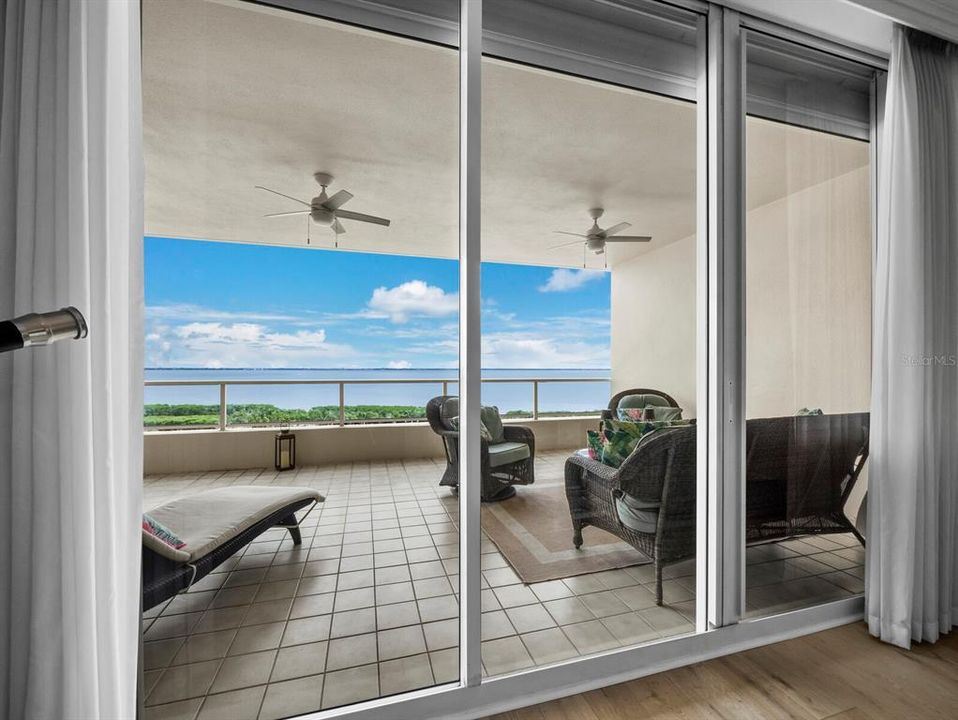 На продажу: $1,695,000 (3 спален, 3 ванн, 2550 Квадратных фут)