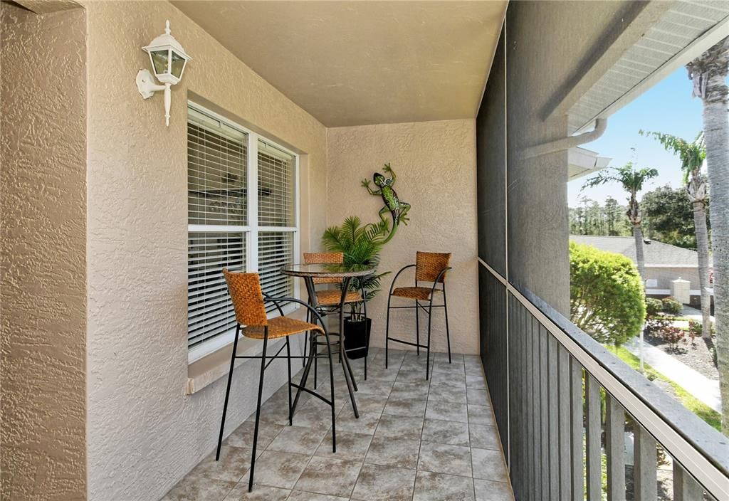 For Sale: $283,900 (2 beds, 2 baths, 1433 Square Feet)