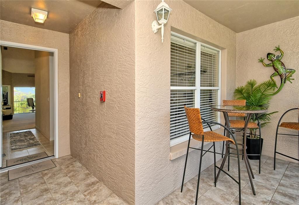For Sale: $283,900 (2 beds, 2 baths, 1433 Square Feet)
