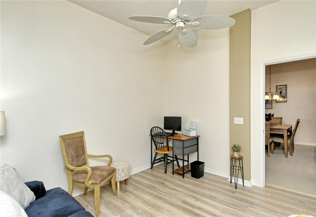 For Sale: $283,900 (2 beds, 2 baths, 1433 Square Feet)