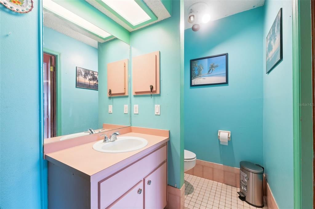 待售: $410,000 (4 贝兹, 2 浴室, 3121 平方英尺)