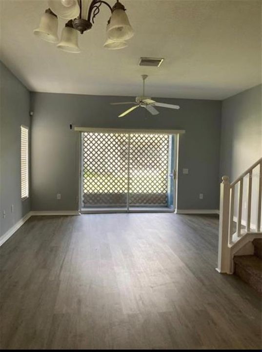 For Rent: $2,300 (4 beds, 3 baths, 1576 Square Feet)