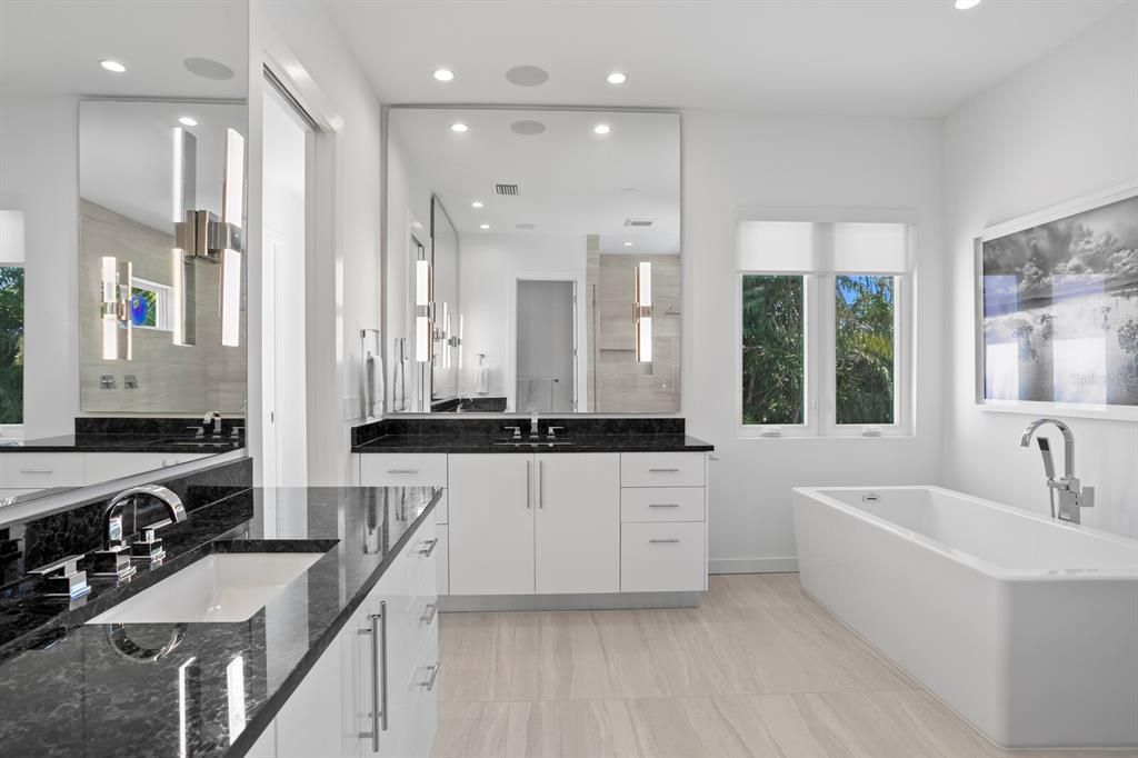 For Sale: $2,750,000 (4 beds, 4 baths, 3220 Square Feet)