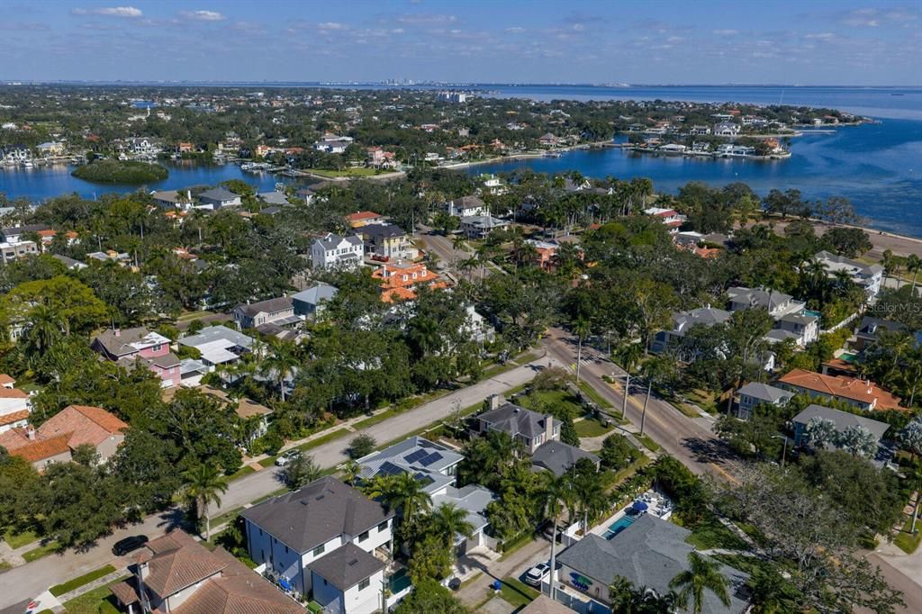 For Sale: $2,750,000 (4 beds, 4 baths, 3220 Square Feet)