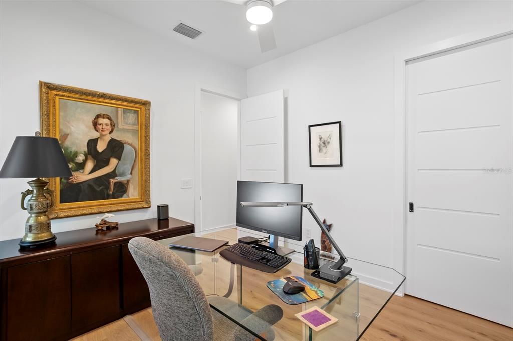 For Sale: $2,750,000 (4 beds, 4 baths, 3220 Square Feet)