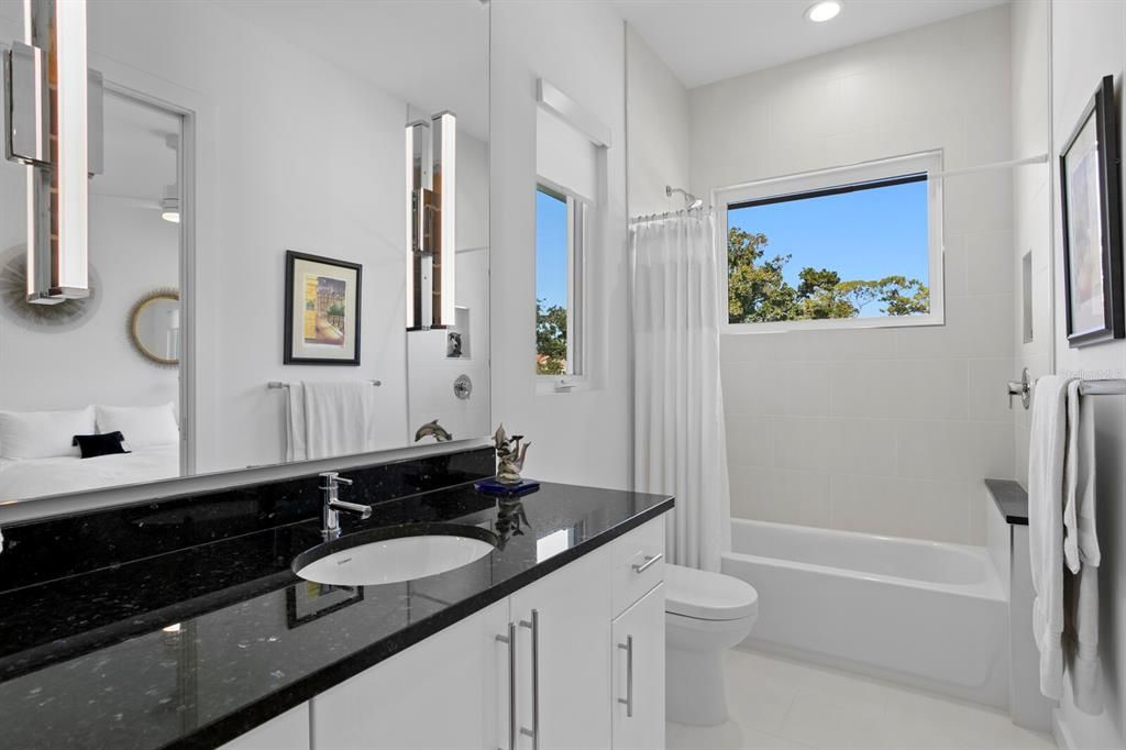 For Sale: $2,750,000 (4 beds, 4 baths, 3220 Square Feet)