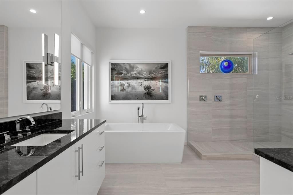 For Sale: $2,750,000 (4 beds, 4 baths, 3220 Square Feet)