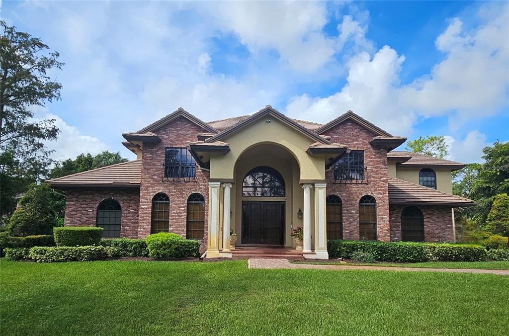 Recently Sold: $1,850,000 (6 beds, 4 baths, 4734 Square Feet)