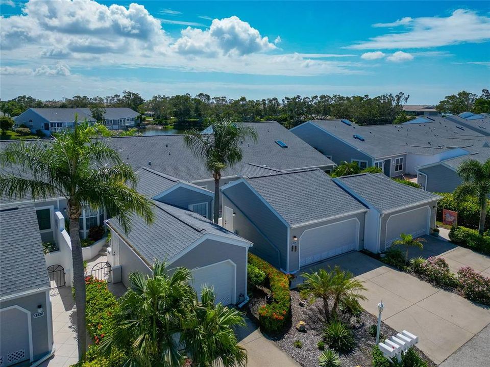 合同活跃: $379,000 (2 贝兹, 2 浴室, 1453 平方英尺)