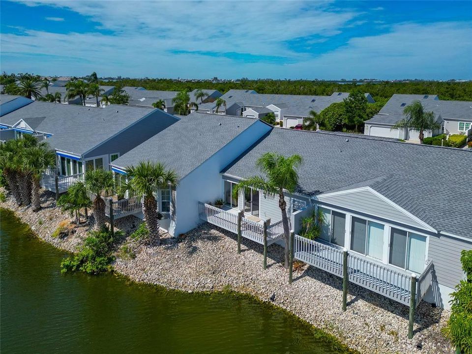 合同活跃: $379,000 (2 贝兹, 2 浴室, 1453 平方英尺)