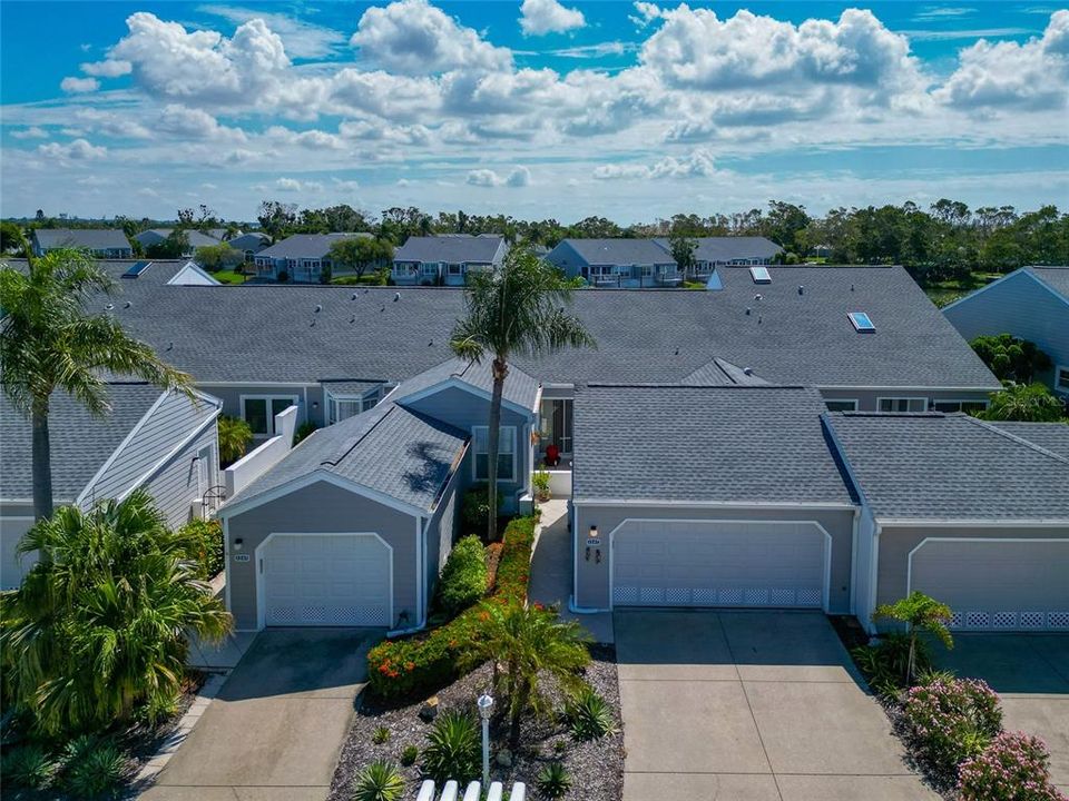 合同活跃: $379,000 (2 贝兹, 2 浴室, 1453 平方英尺)