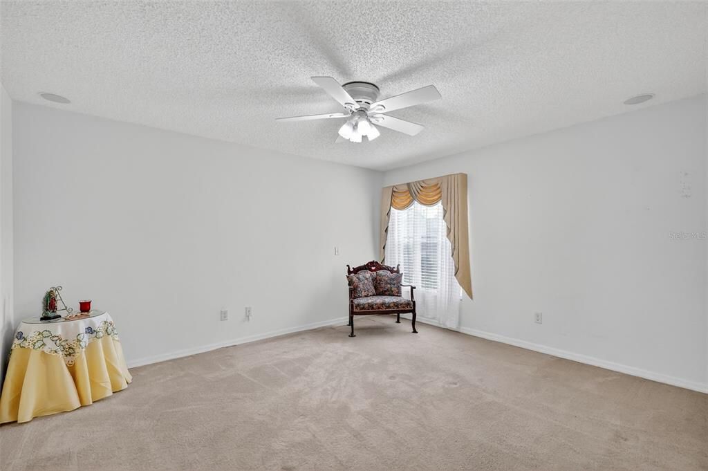 For Sale: $379,900 (3 beds, 2 baths, 1565 Square Feet)