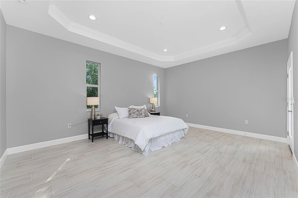 Active With Contract: $369,900 (3 beds, 2 baths, 1900 Square Feet)