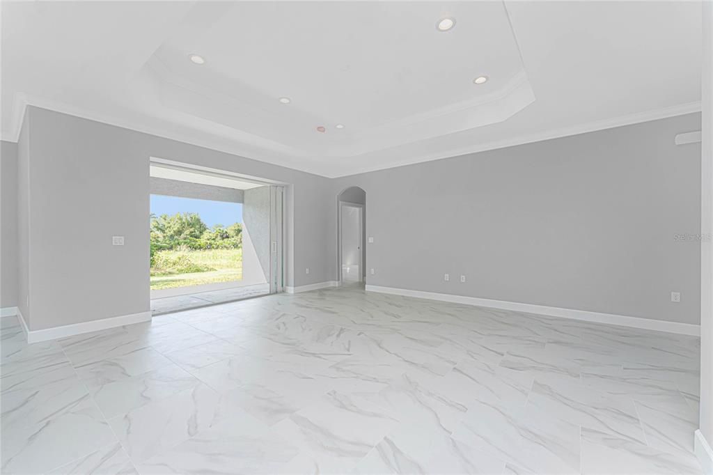 Active With Contract: $369,900 (3 beds, 2 baths, 1900 Square Feet)