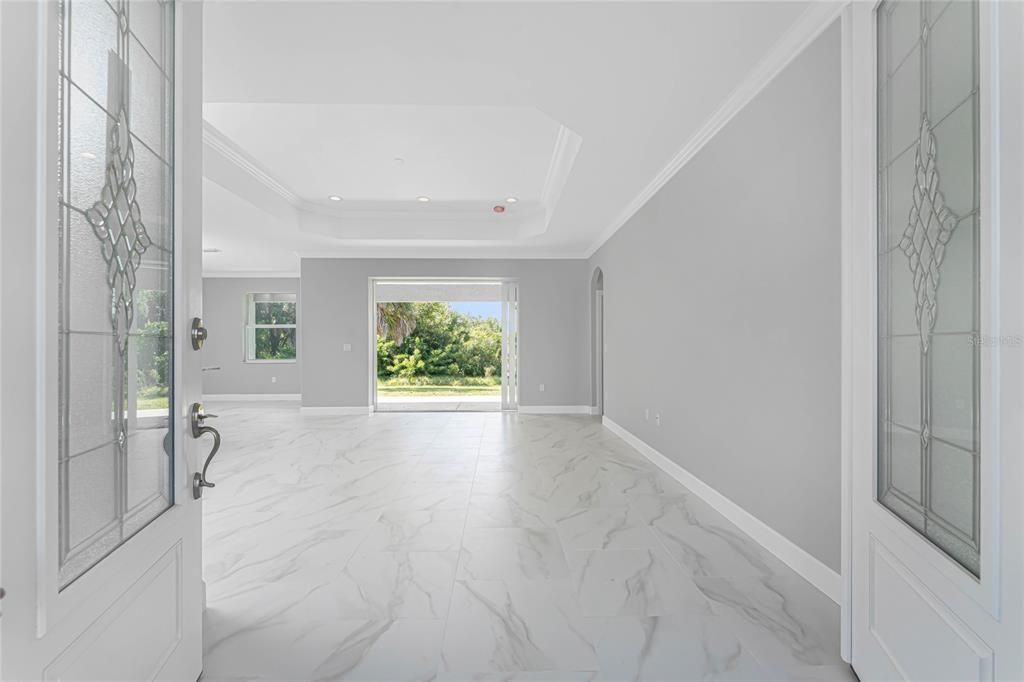 Active With Contract: $369,900 (3 beds, 2 baths, 1900 Square Feet)