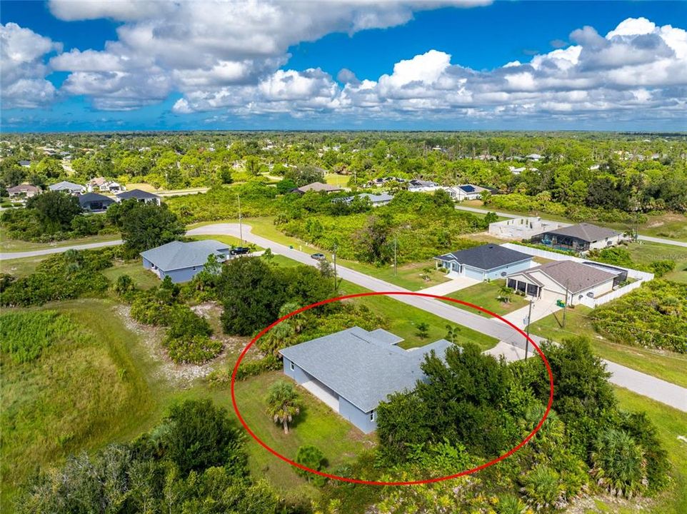 Active With Contract: $369,900 (3 beds, 2 baths, 1900 Square Feet)