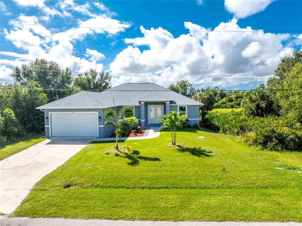 Active With Contract: $369,900 (3 beds, 2 baths, 1900 Square Feet)