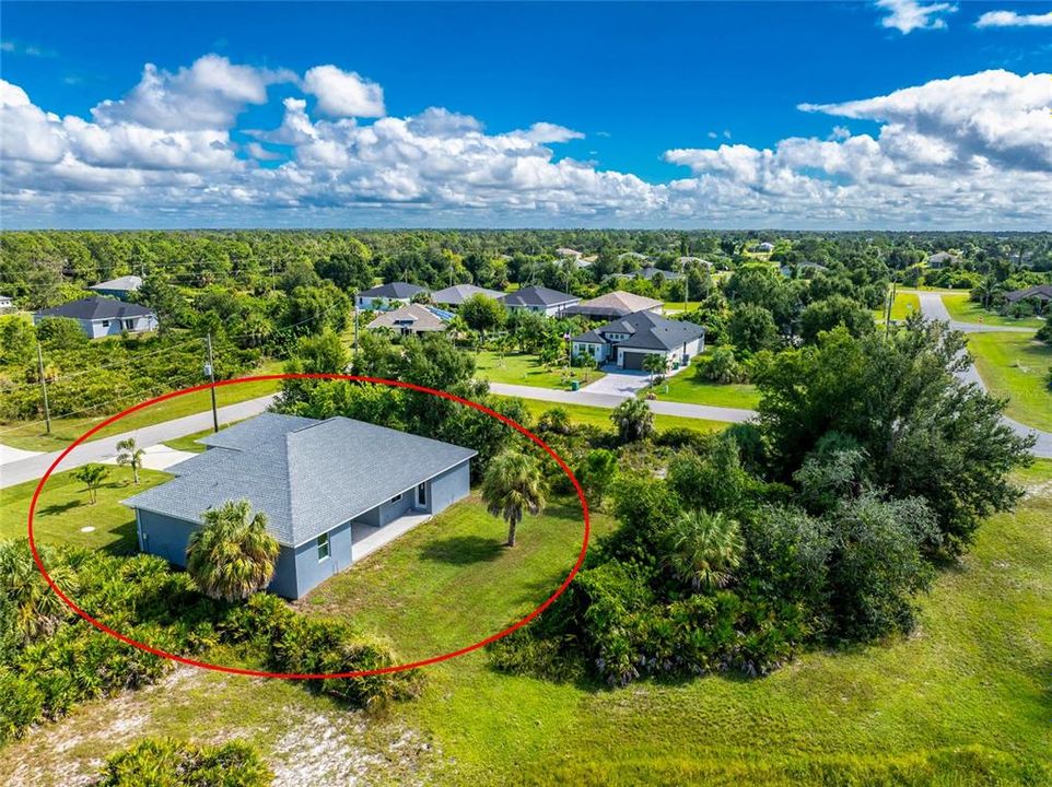 Active With Contract: $369,900 (3 beds, 2 baths, 1900 Square Feet)