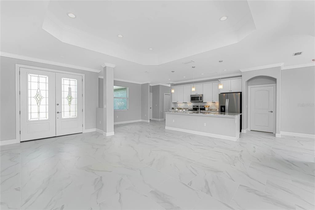 Active With Contract: $369,900 (3 beds, 2 baths, 1900 Square Feet)