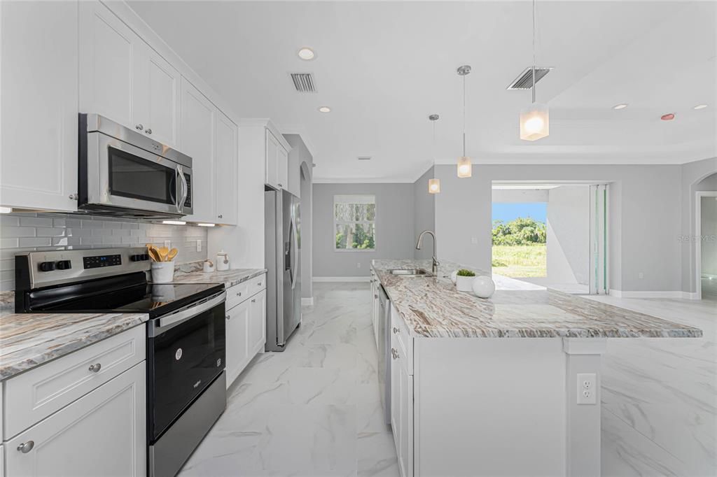 Active With Contract: $369,900 (3 beds, 2 baths, 1900 Square Feet)