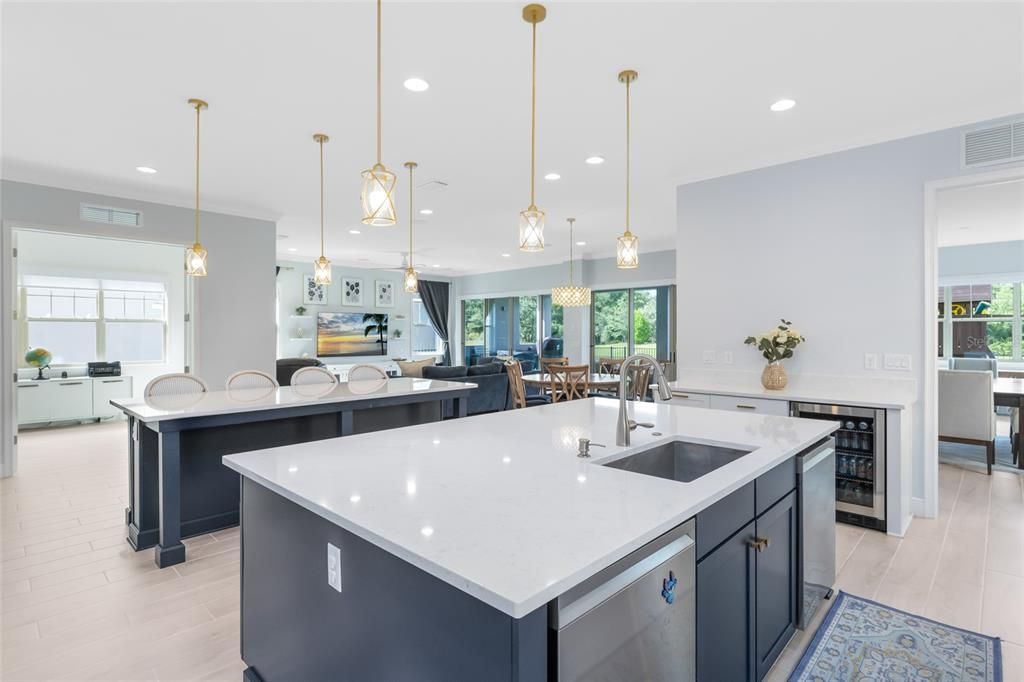 For Sale: $1,475,000 (5 beds, 5 baths, 4280 Square Feet)