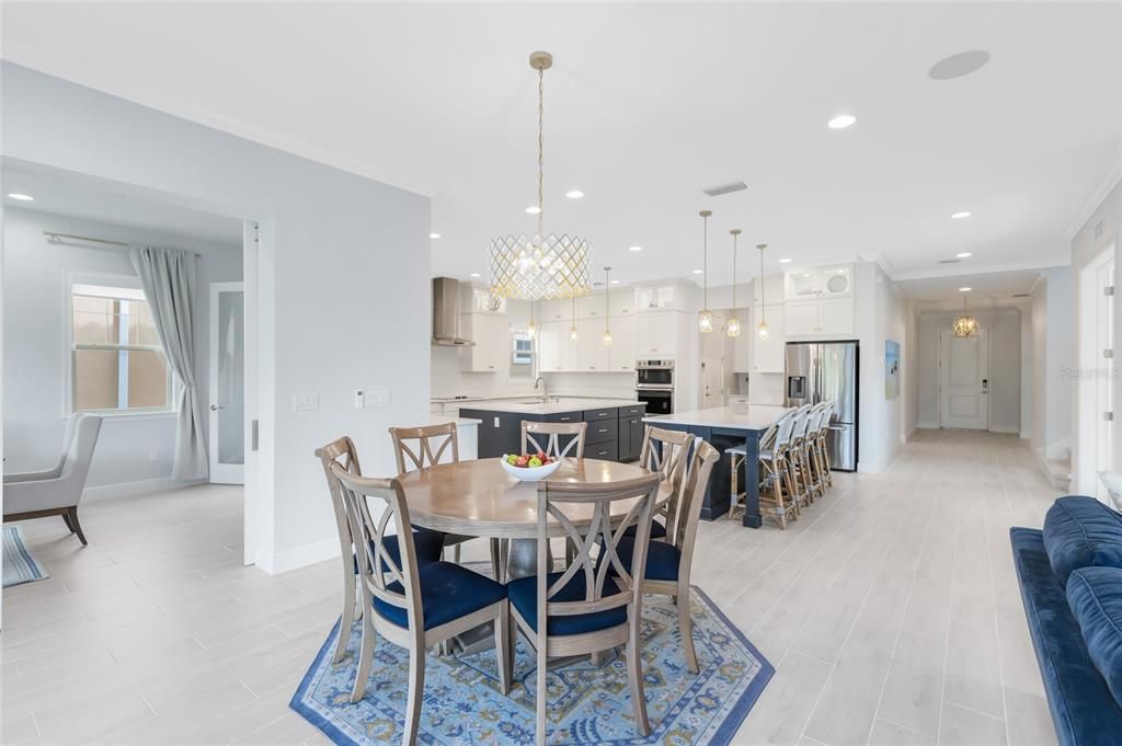 For Sale: $1,475,000 (5 beds, 5 baths, 4280 Square Feet)