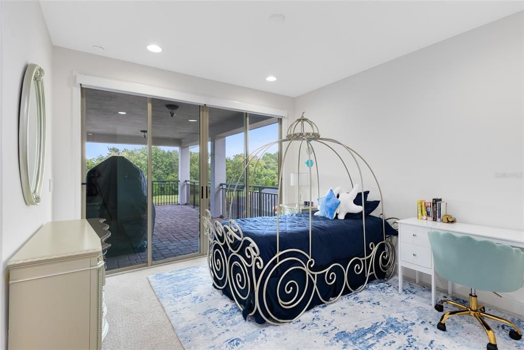 For Sale: $1,475,000 (5 beds, 5 baths, 4280 Square Feet)