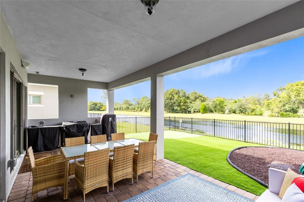 For Sale: $1,475,000 (5 beds, 5 baths, 4280 Square Feet)