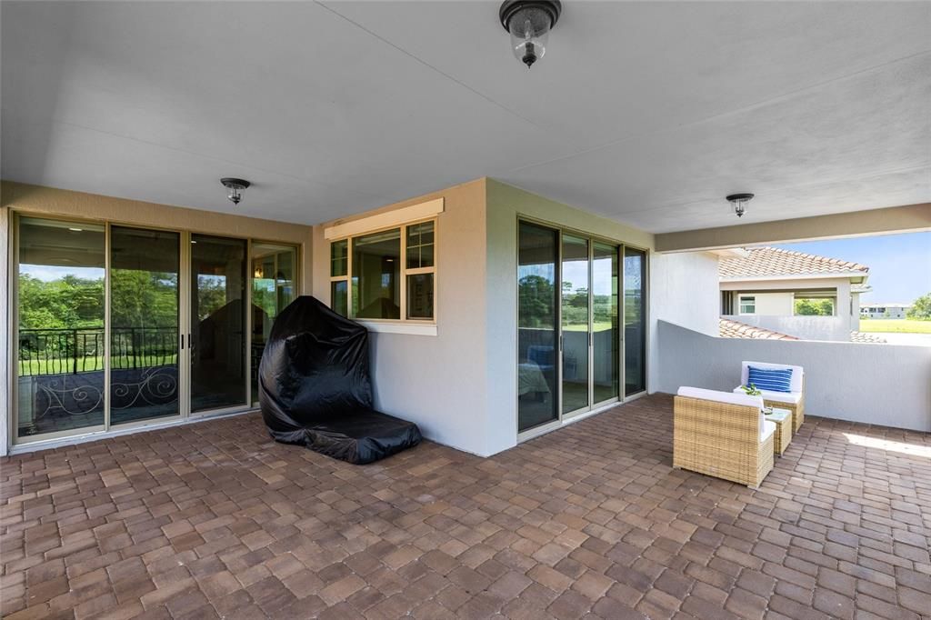 For Sale: $1,475,000 (5 beds, 5 baths, 4280 Square Feet)