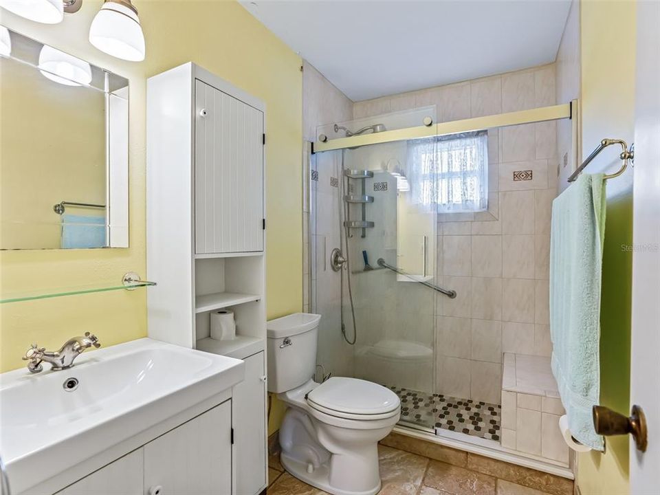 En Venta: $130,000 (2 camas, 2 baños, 1328 Pies cuadrados)