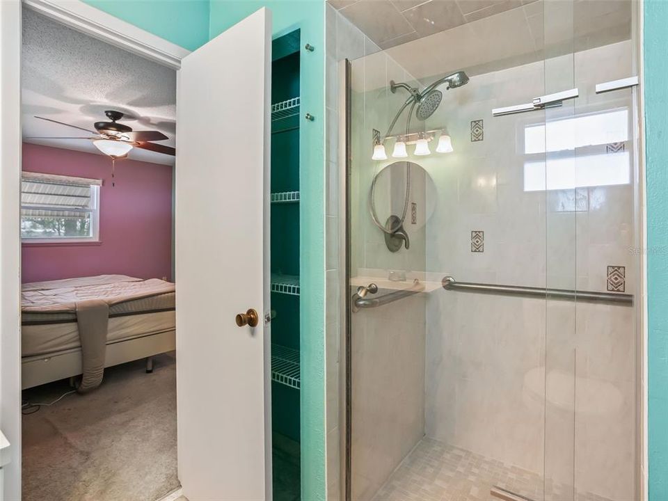 En Venta: $130,000 (2 camas, 2 baños, 1328 Pies cuadrados)