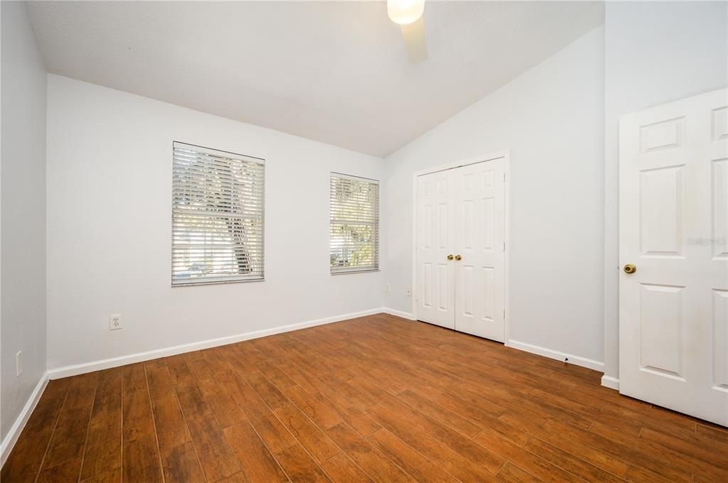 For Rent: $1,800 (2 beds, 2 baths, 1095 Square Feet)