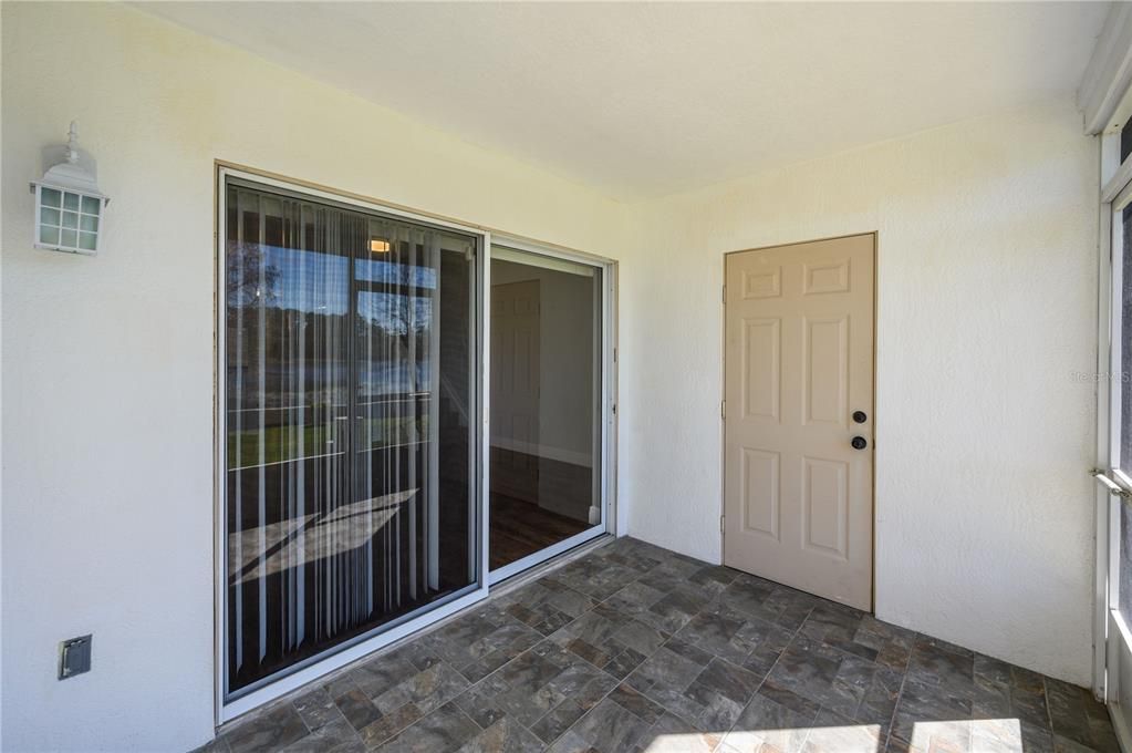 For Rent: $1,800 (2 beds, 2 baths, 1095 Square Feet)