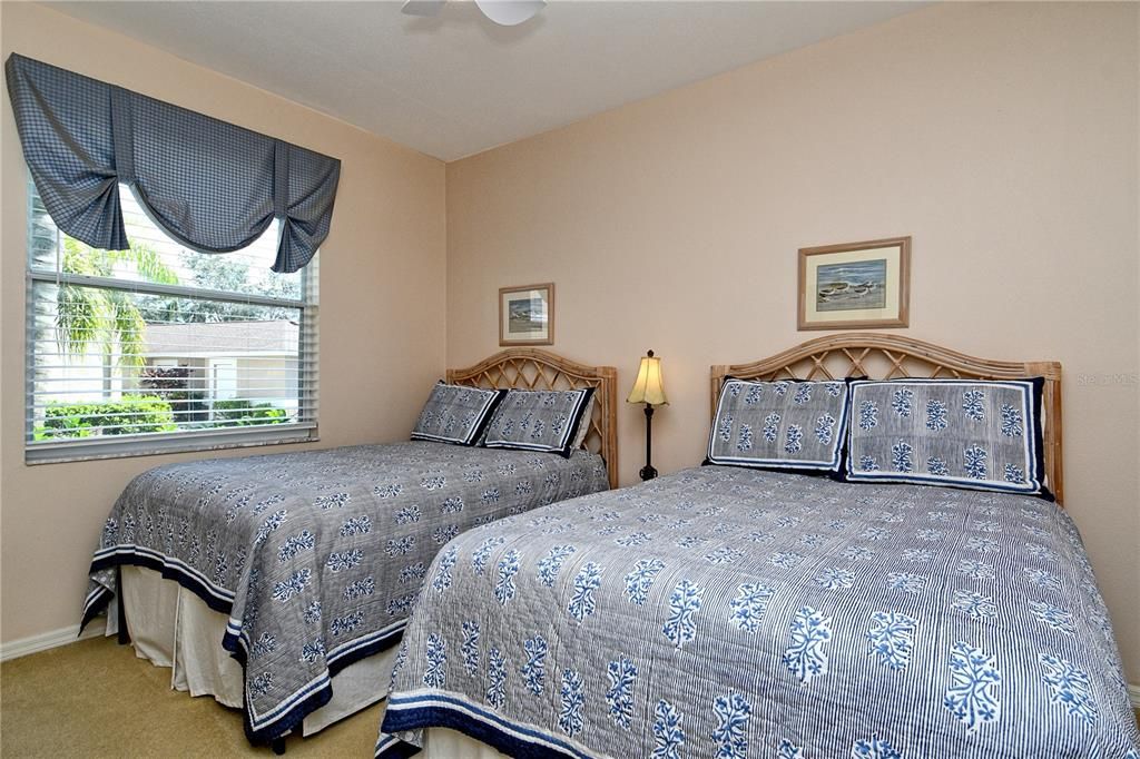 Activo con contrato: $229,000 (2 camas, 2 baños, 1684 Pies cuadrados)