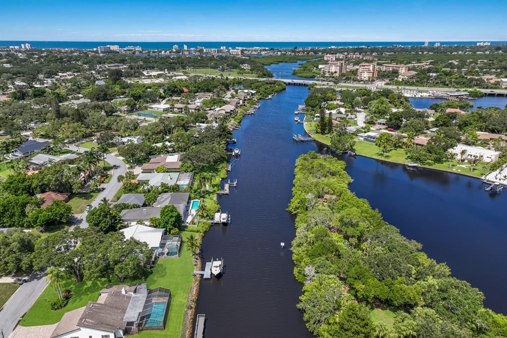 Active With Contract: $4,195 (3 beds, 3 baths, 1706 Square Feet)