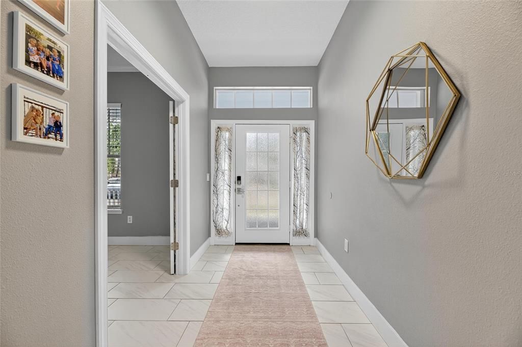 待售: $880,000 (3 贝兹, 3 浴室, 2453 平方英尺)