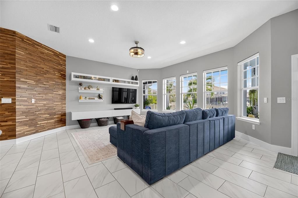 待售: $880,000 (3 贝兹, 3 浴室, 2453 平方英尺)