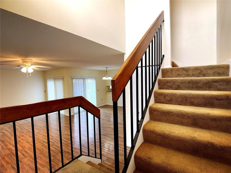 For Rent: $1,399 (3 beds, 2 baths, 1586 Square Feet)