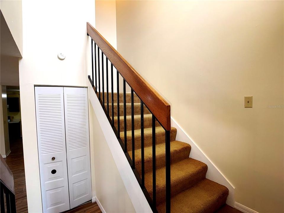 For Rent: $1,399 (3 beds, 2 baths, 1586 Square Feet)