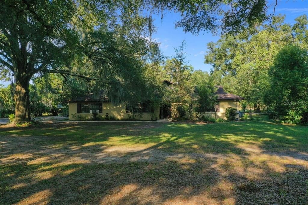 Active With Contract: $389,900 (4 beds, 2 baths, 2310 Square Feet)