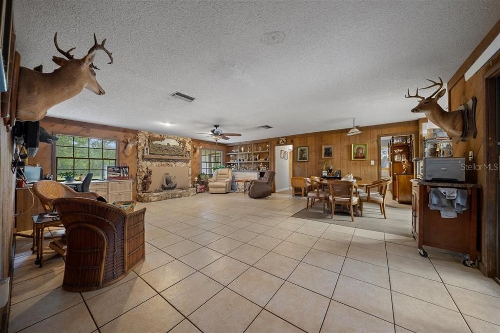 Active With Contract: $389,900 (4 beds, 2 baths, 2310 Square Feet)