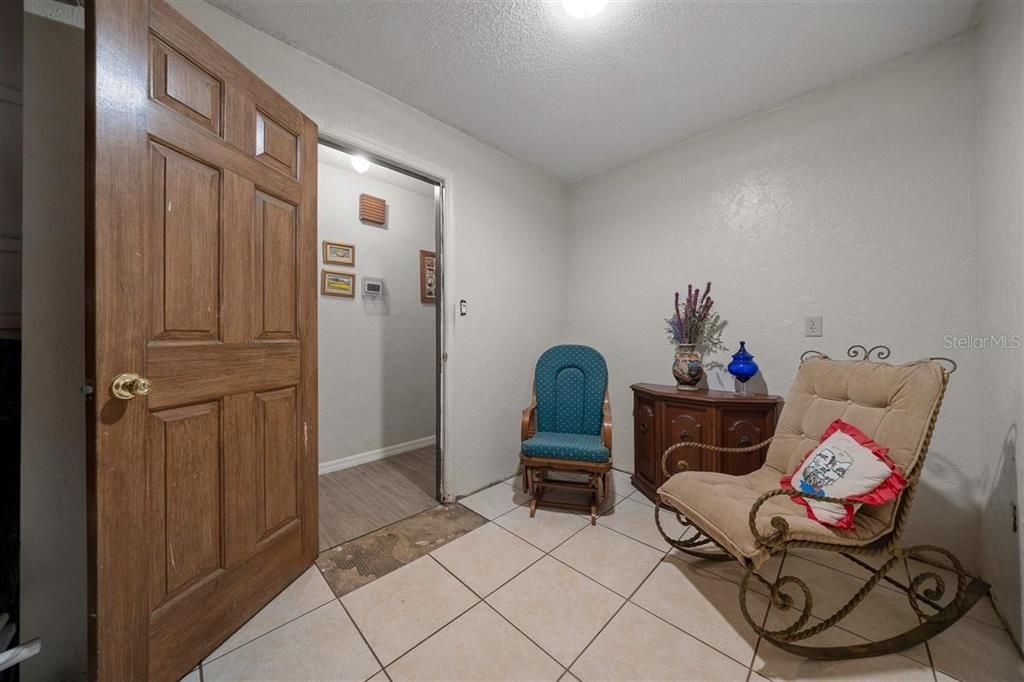 Active With Contract: $389,900 (4 beds, 2 baths, 2310 Square Feet)