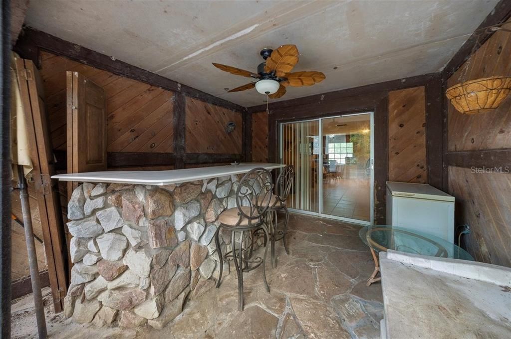 Active With Contract: $389,900 (4 beds, 2 baths, 2310 Square Feet)