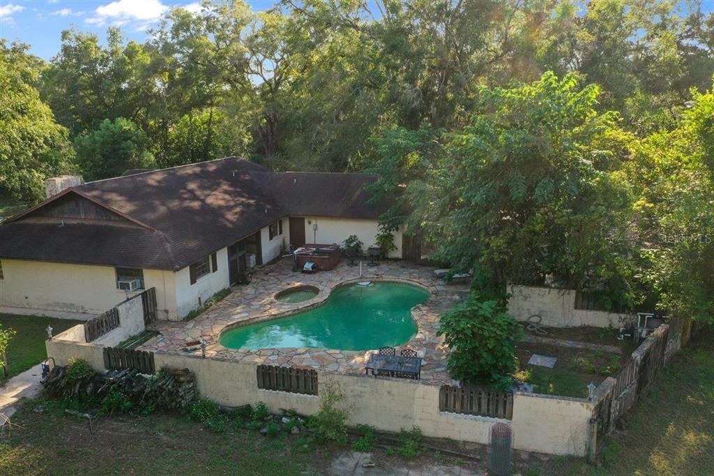 Active With Contract: $389,900 (4 beds, 2 baths, 2310 Square Feet)