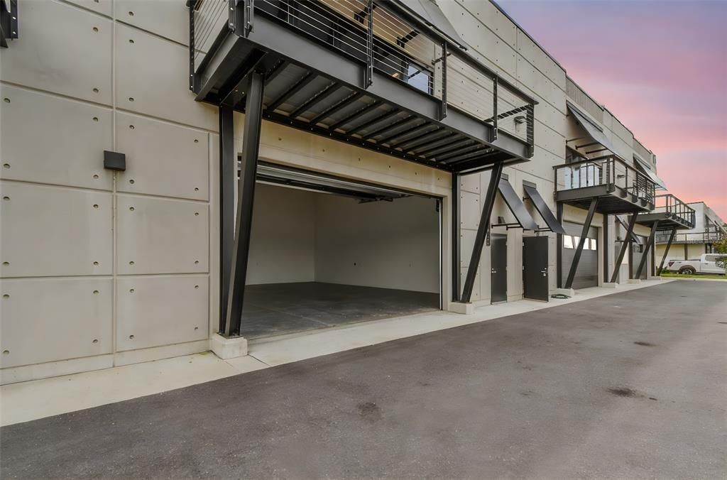 En Venta: $799,000 (0 camas, 0 baños, 1435 Pies cuadrados)