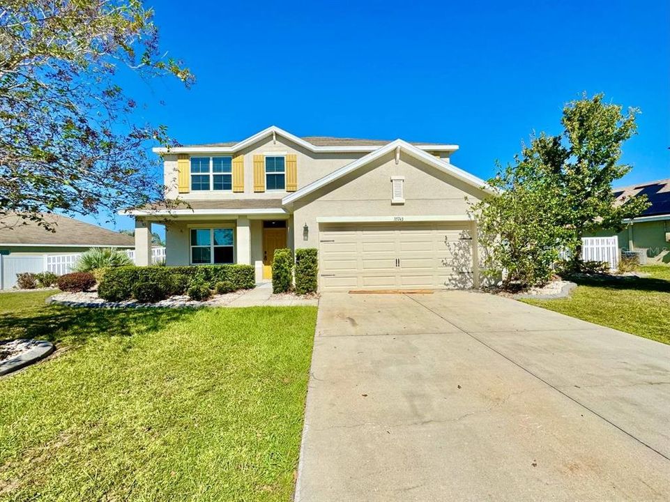 For Rent: $2,500 (5 beds, 2 baths, 2823 Square Feet)