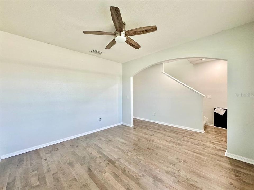 For Rent: $2,500 (5 beds, 2 baths, 2823 Square Feet)