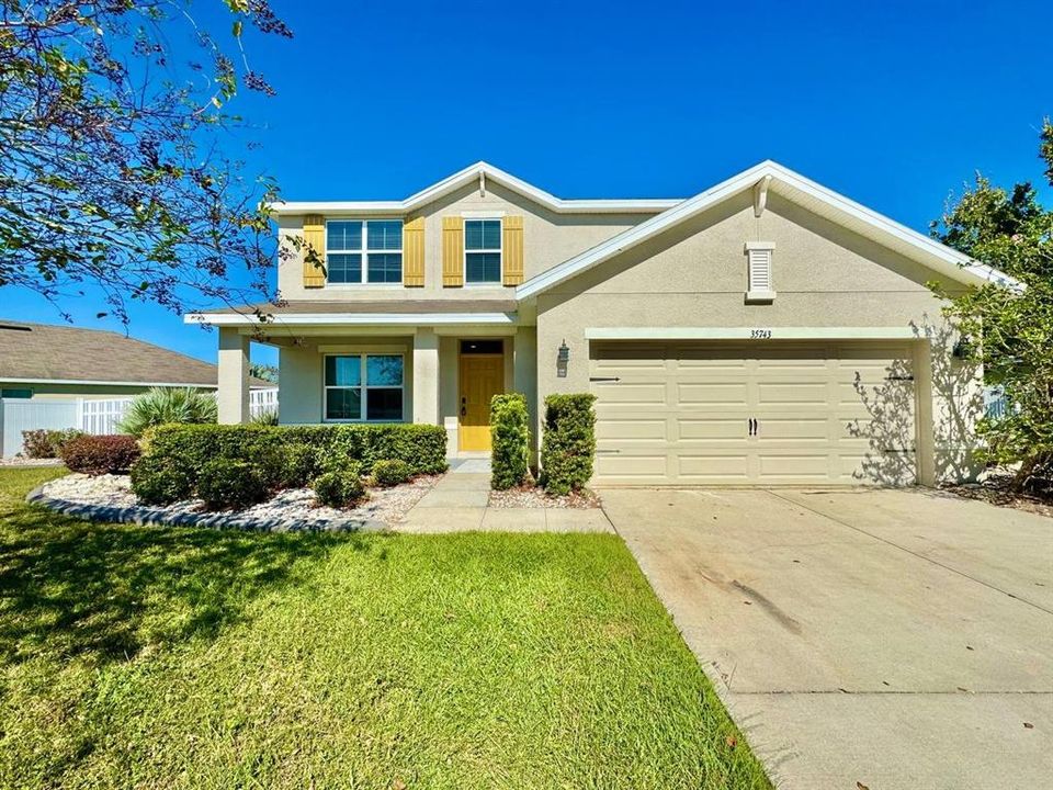 For Rent: $2,500 (5 beds, 2 baths, 2823 Square Feet)