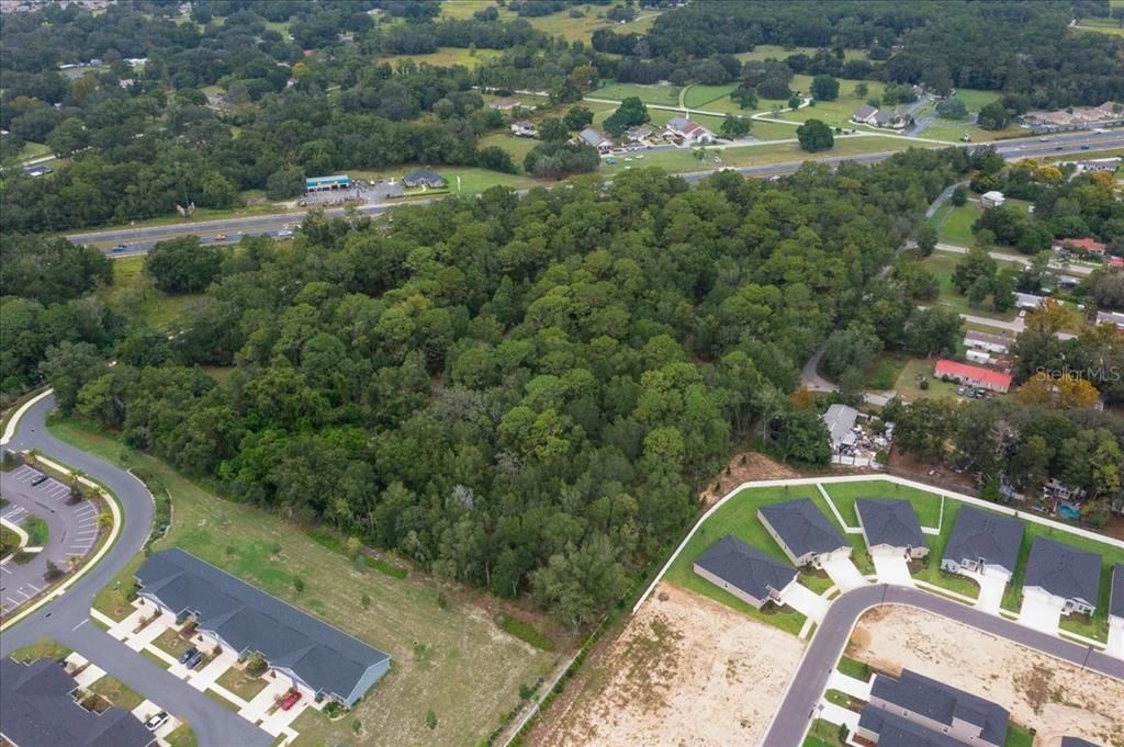 待售: $5,500,000 (16.75 acres)