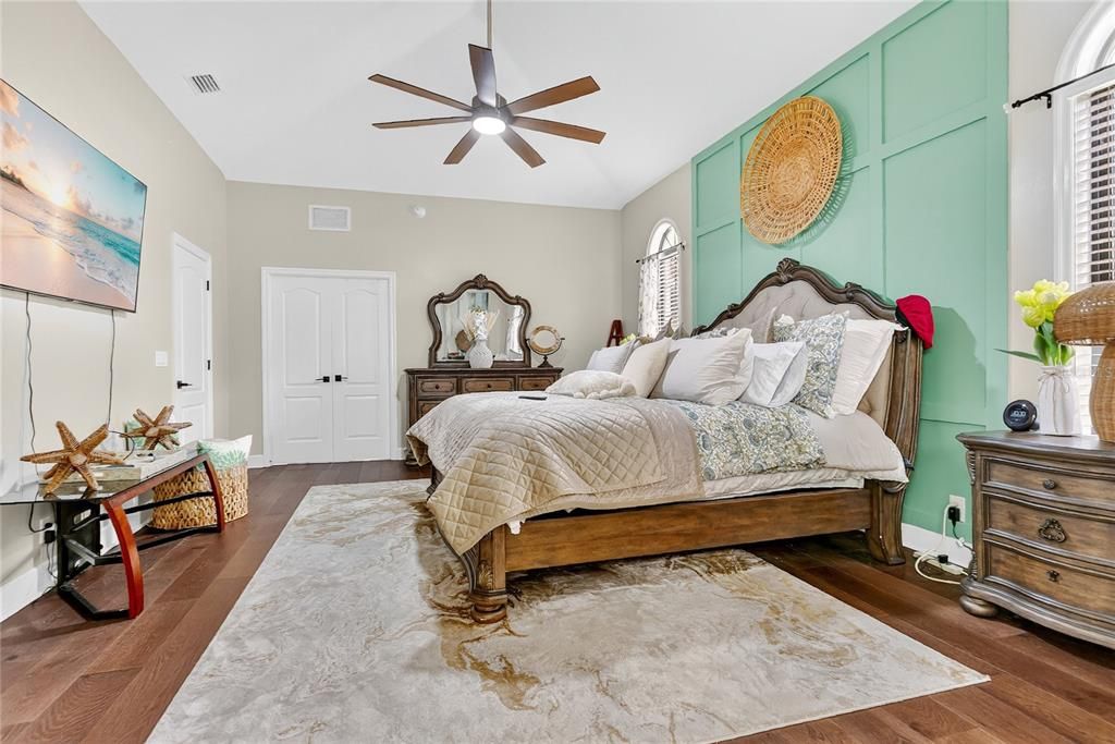 For Sale: $760,000 (4 beds, 4 baths, 3245 Square Feet)